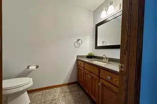 375 Regatta Dr, Port Washington, WI 53074 - Photo 9