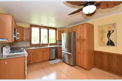 W228S8775  Cherry St, Big Bend, WI 53103 - Photo 13