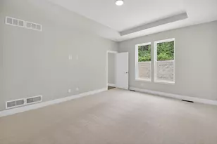 528 Kiddle Ln, Racine, WI 53182 - Photo 25