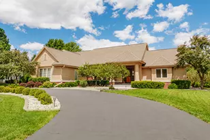 19710 Avondale Dr, Brookfield, WI 53045 - Photo 3