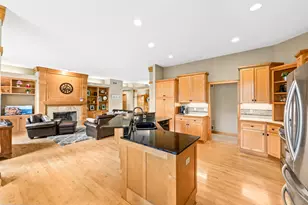 19710 Avondale Dr, Brookfield, WI 53045 - Photo 15