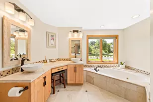 19710 Avondale Dr, Brookfield, WI 53045 - Photo 21