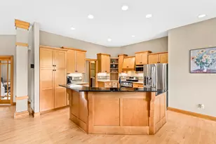 19710 Avondale Dr, Brookfield, WI 53045 - Photo 11