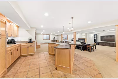 19710  Avondale Dr, Brookfield, WI 53045 - Photo 35