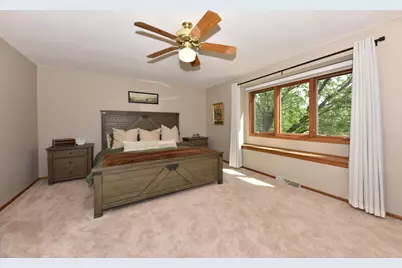 N71W23400  Homestead Rd, Sussex, WI 53089 - Photo 19