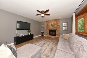 N71W23400 Homestead Rd, Sussex, WI 53089 - Photo 5