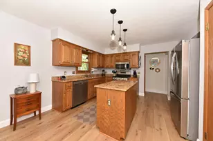 N71W23400 Homestead Rd, Sussex, WI 53089 - Photo 9