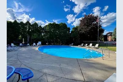 5165 S Root River Pkwy #3, Greenfield, WI 53228 - Photo 3