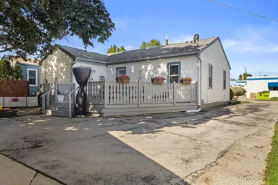 2109  Monroe Ave, Racine, WI 53405 - Photo 27