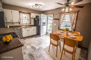 2214 Easy St, Waukesha, WI 53188 - Photo 7