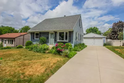 2214  Easy St, Waukesha, WI 53188 - Photo 1
