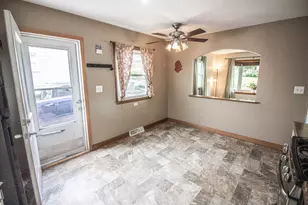 2214 Easy St, Waukesha, WI 53188 - Photo 17