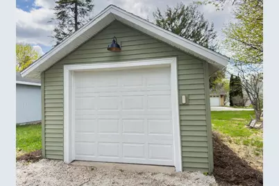 735 N 6th Ave, Sturgeon Bay, WI 54235 - Photo 23