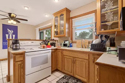 310  9th Ave, Onalaska, WI 54650 - Photo 13
