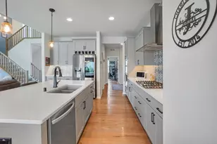 35233 Walleye Ct, Summit, WI 53066 - Photo 11