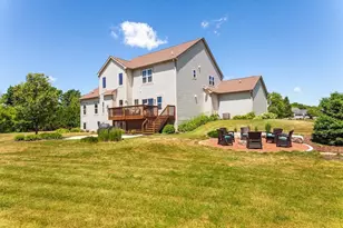 W229N4328 Baker Ct, Pewaukee, WI 53072 - Photo 33