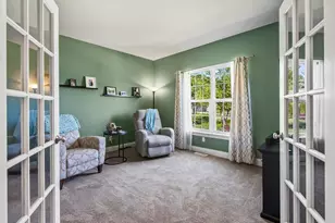 W229N4328 Baker Ct, Pewaukee, WI 53072 - Photo 5