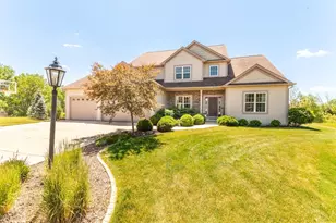 W229N4328 Baker Ct, Pewaukee, WI 53072 - Photo 43