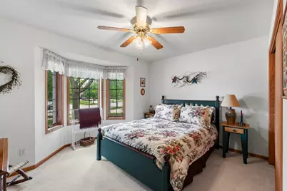W203N16151  Pin Oak Cir, Jackson, WI 53037 - Photo 13