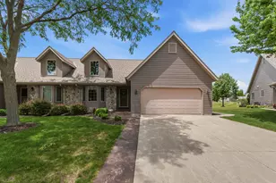 W203N16151 Pin Oak Cir, Jackson, WI 53037 - Photo 1