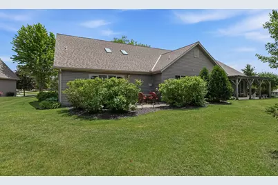 W203N16151  Pin Oak Cir, Jackson, WI 53037 - Photo 21