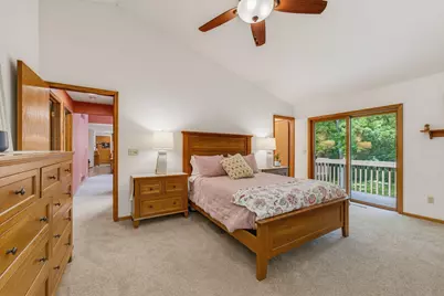 W276S4440  Elk Valley Ct, Waukesha, WI 53189 - Photo 15