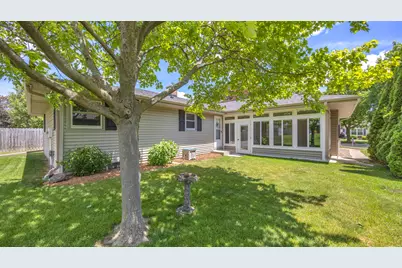 1556 N 22nd St, Sheboygan, WI 53081 - Photo 25