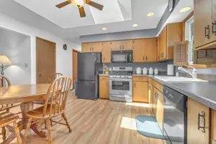 1556 N 22nd St, Sheboygan, WI 53081 - Photo 9