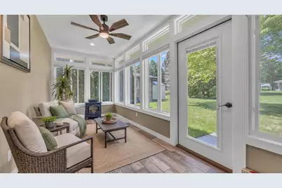 1556 N 22nd St, Sheboygan, WI 53081 - Photo 15