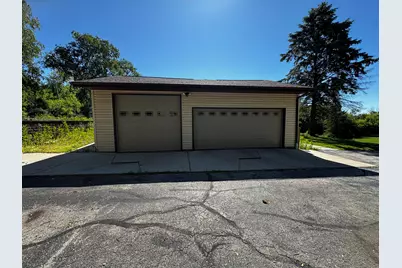 N56W25790  Richmond Rd, Lisbon, WI 53089 - Photo 3