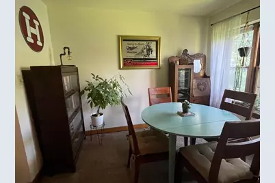 2027 N Cambridge Ave, Milwaukee, WI 53202 - Photo 5
