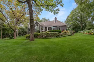 W279N5280 Hanover Hill Ct, Lisbon, WI 53089 - Photo 3