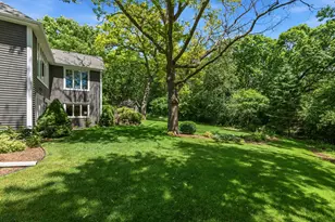 W279N5280 Hanover Hill Ct, Lisbon, WI 53089 - Photo 7