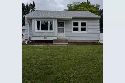 4059 S Alexander Ave, Saint Francis, WI 53235 - Photo 1