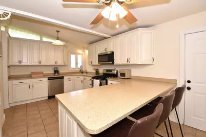 1215 W Kay St, Whitewater, WI 53190 - Photo 9