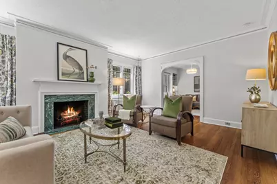 4637 N Murray Ave, Whitefish Bay, WI 53211 - Photo 9