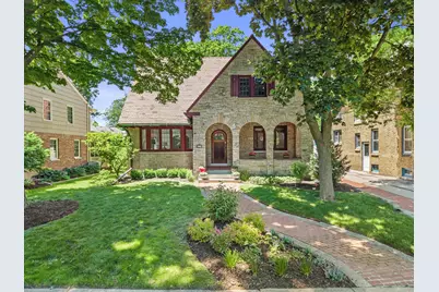 4637 N Murray Ave, Whitefish Bay, WI 53211 - Photo 1