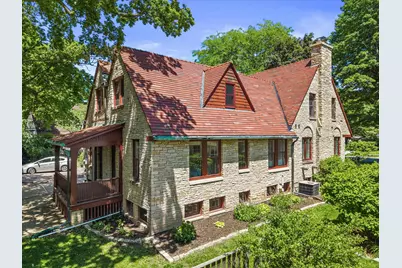 4637 N Murray Ave, Whitefish Bay, WI 53211 - Photo 3