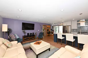 S43W22111 Beeheim Rd, Waukesha, WI 53189 - Photo 7