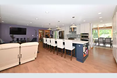 S43W22111  Beeheim Rd, Waukesha, WI 53189 - Photo 3
