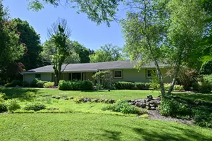 S43W22111 Beeheim Rd, Waukesha, WI 53189 - Photo 1