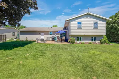 5033  Brookfield Cir, Manitowoc, WI 54220 - Photo 53