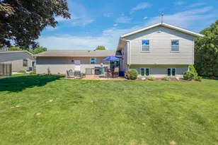 5033 Brookfield Cir, Manitowoc, WI 54220 - Photo 53