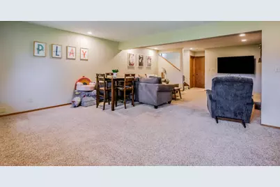 5033  Brookfield Cir, Manitowoc, WI 54220 - Photo 21