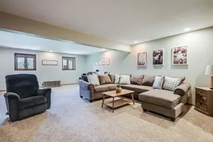 5033 Brookfield Cir, Manitowoc, WI 54220 - Photo 17