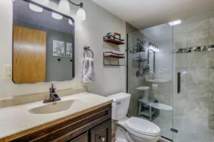 5033 Brookfield Cir, Manitowoc, WI 54220 - Photo 23