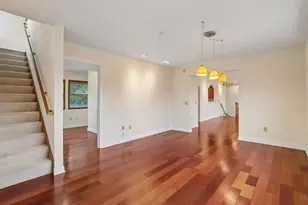 325 Kristin Ct, Brookfield, WI 53045 - Photo 21