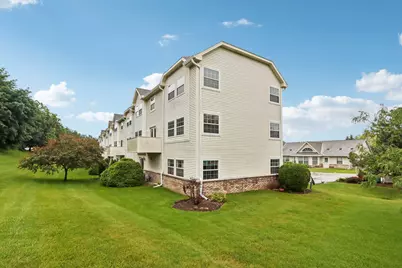 325  Kristin Ct, Brookfield, WI 53045 - Photo 41