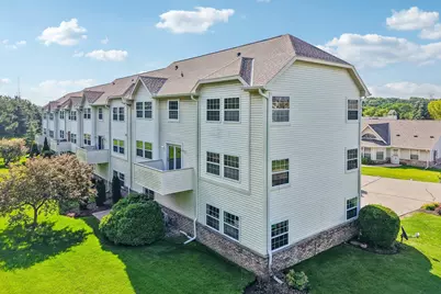 325  Kristin Ct, Brookfield, WI 53045 - Photo 51