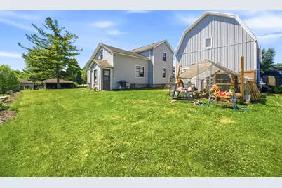 401 W Water St, Cascade, WI 53011 - Photo 27